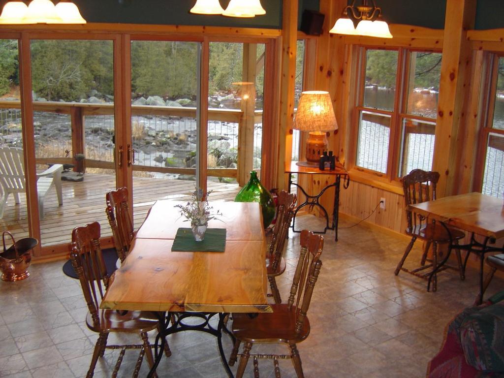 Sunny Rock Bed & Breakfast Minden Extérieur photo