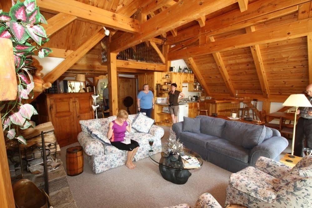 Sunny Rock Bed & Breakfast Minden Extérieur photo